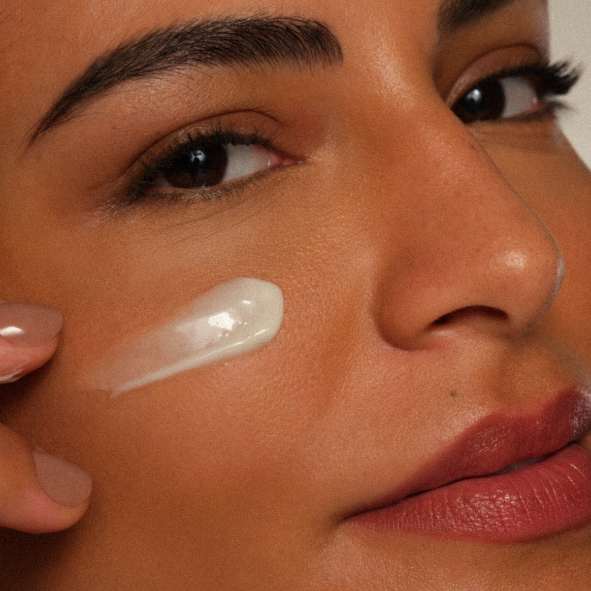 Gel Creme Antissinais Renovação e Prevenção 30+ Noite Chronos Derma - Imagem 2